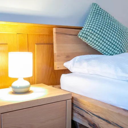 Vero Living & ゲストハウス Hoheneich