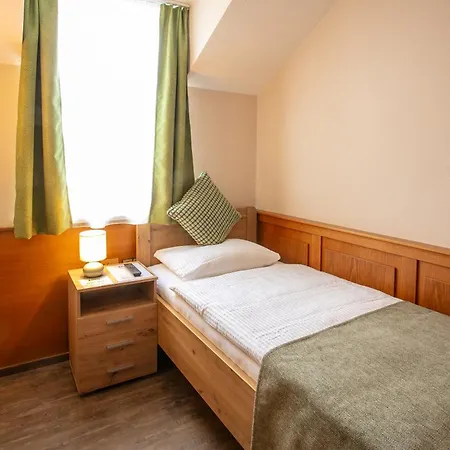 Vero Living & 3*