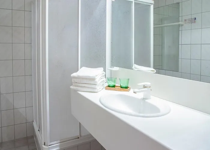 ゲストハウス Vero Living &