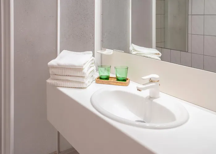 ゲストハウス Vero Living &